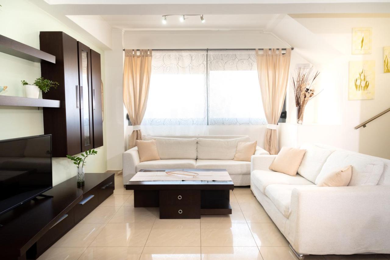 Argoulidhés Sunny Hideaway Residence Close To The Nature מראה חיצוני תמונה